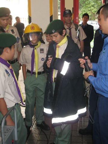 Images/fireman badge 071208 019.jpg